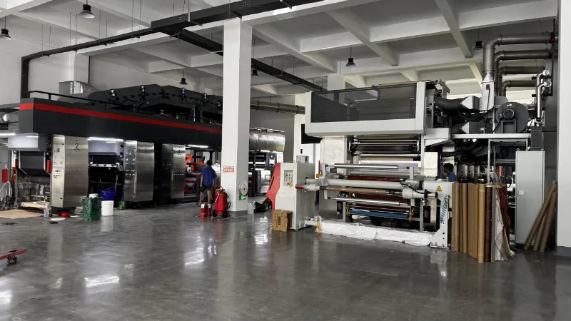 Fra industriakkumulering til global layout, er ikke akkurat utviklingsveien for fremtidige fargers dekorative filmer?